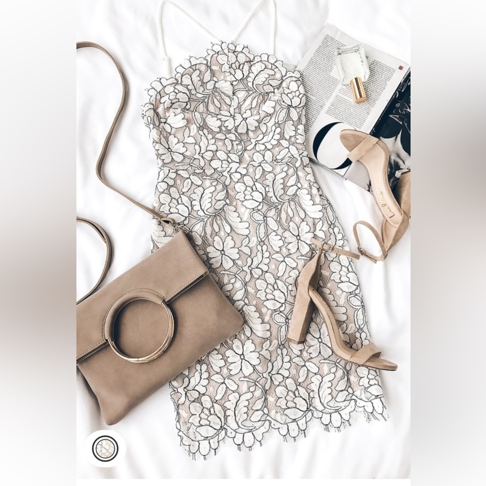 Lulu’s Beige and ivory bodycon lace dress